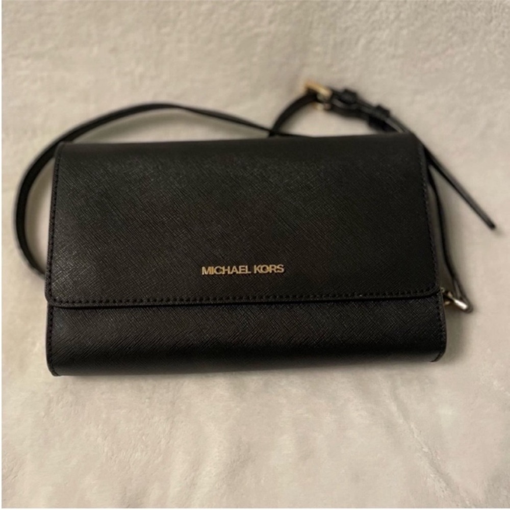 Michael Kors Crossbody Purse with Detachable Zip Pouch
